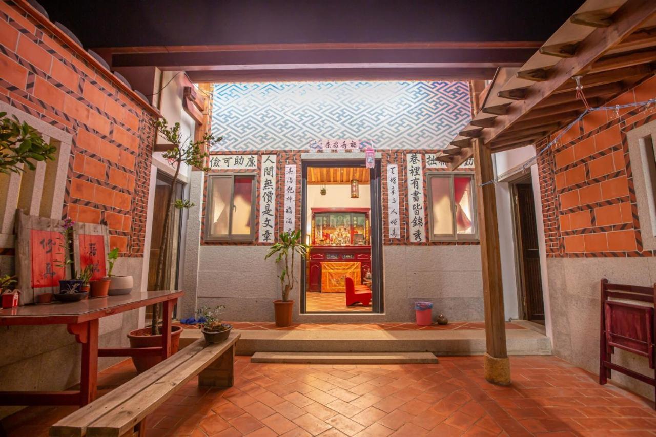 模範人家-包棟-彼岸市區館 جينتشينغ المظهر الخارجي الصورة