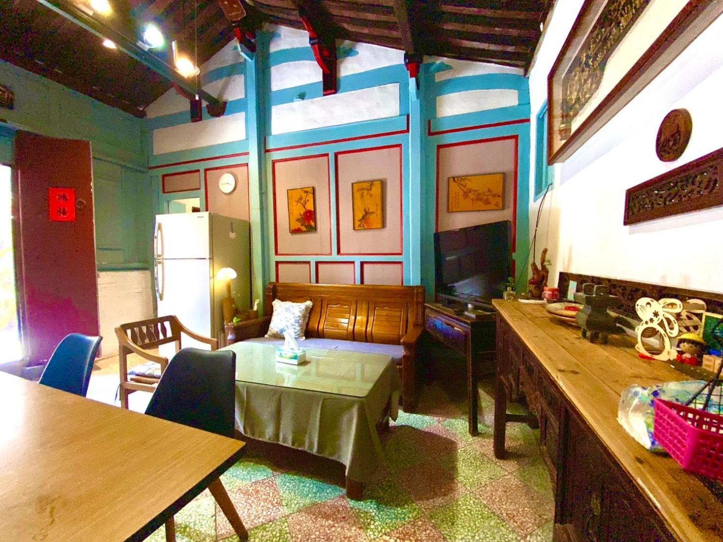 模範人家-包棟-彼岸市區館 جينتشينغ المظهر الخارجي الصورة