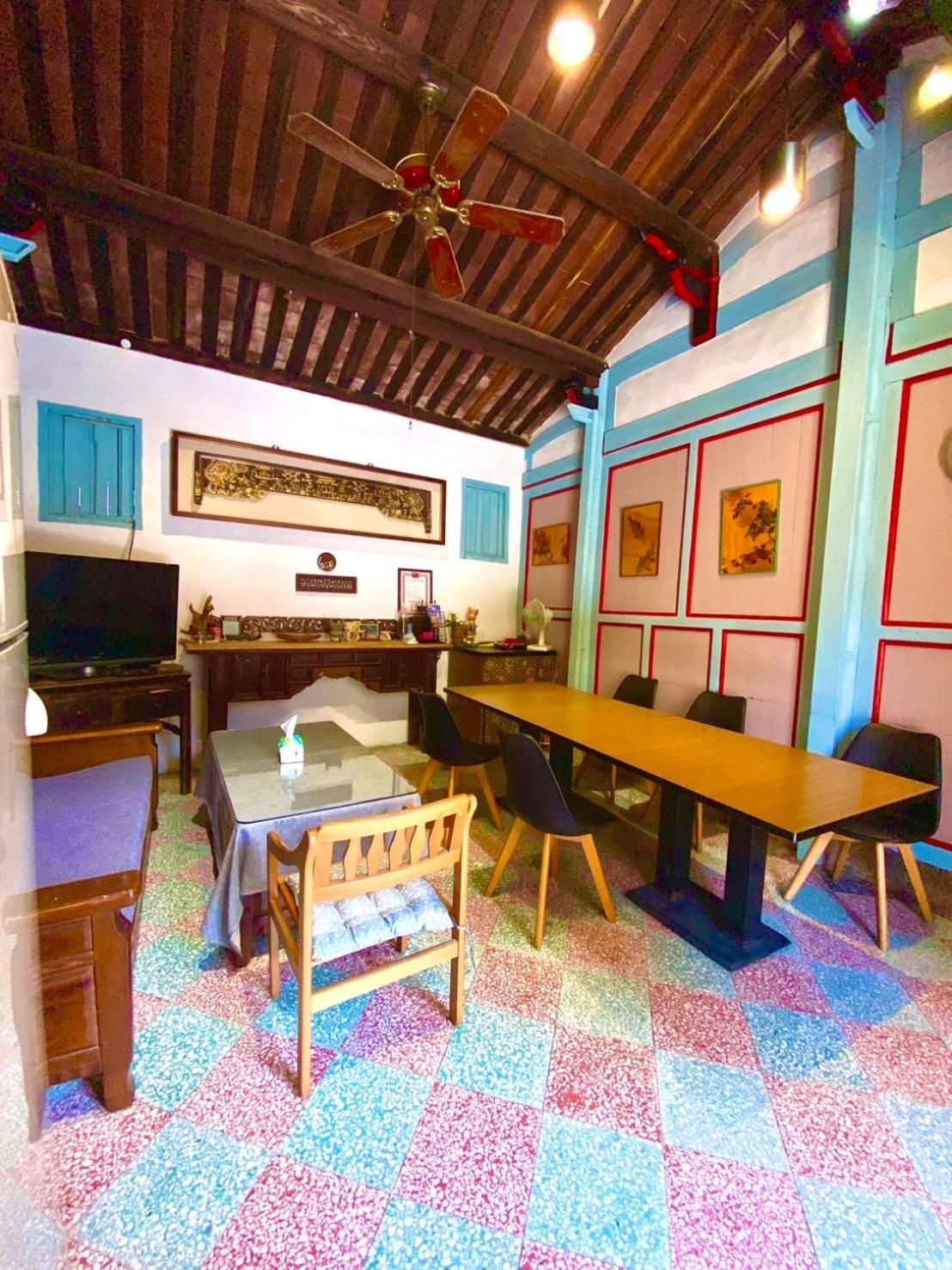 模範人家-包棟-彼岸市區館 جينتشينغ المظهر الخارجي الصورة